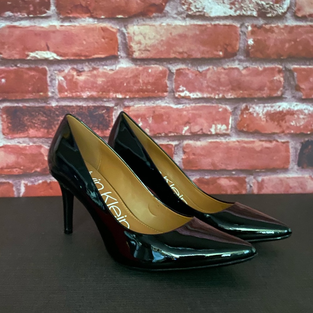 New Calvin Klein Gayle Pumps - Sz 8.5
